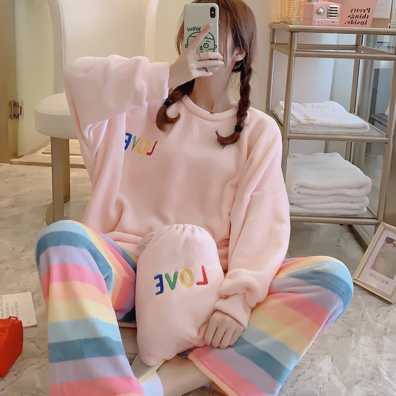 

Пижамный комплект, Женская осенне-зимняя бархатная Милая утепленная Фланелевая пижама, одежда для сна, домашняя одежда, Женская пижама с дл...