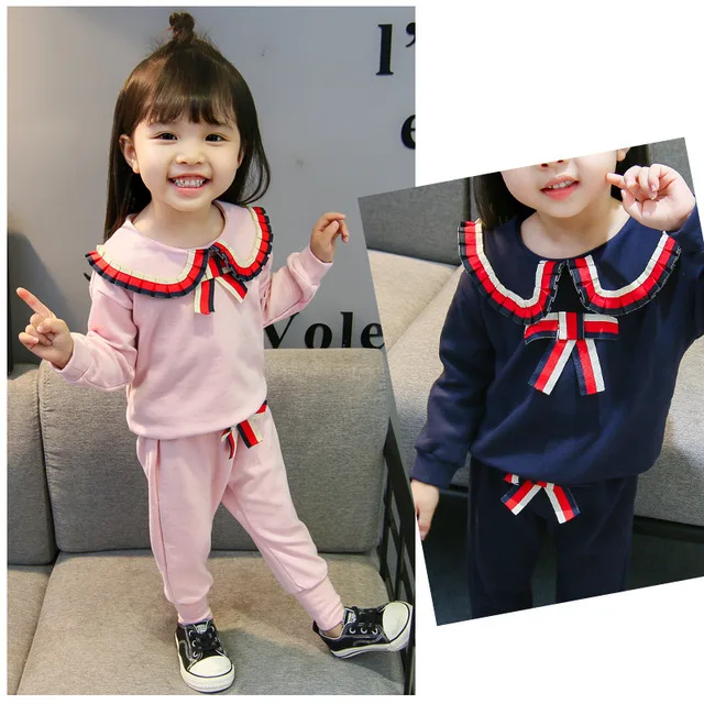 Комплект детской одежды для девочек Новинка 2018 года Модный спортивный костюм в