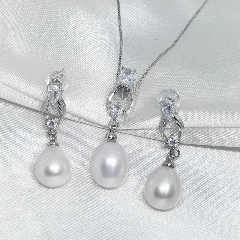 

Набор ювелирных изделий из серебра 100% пробы с натуральным пресноводным жемчугом