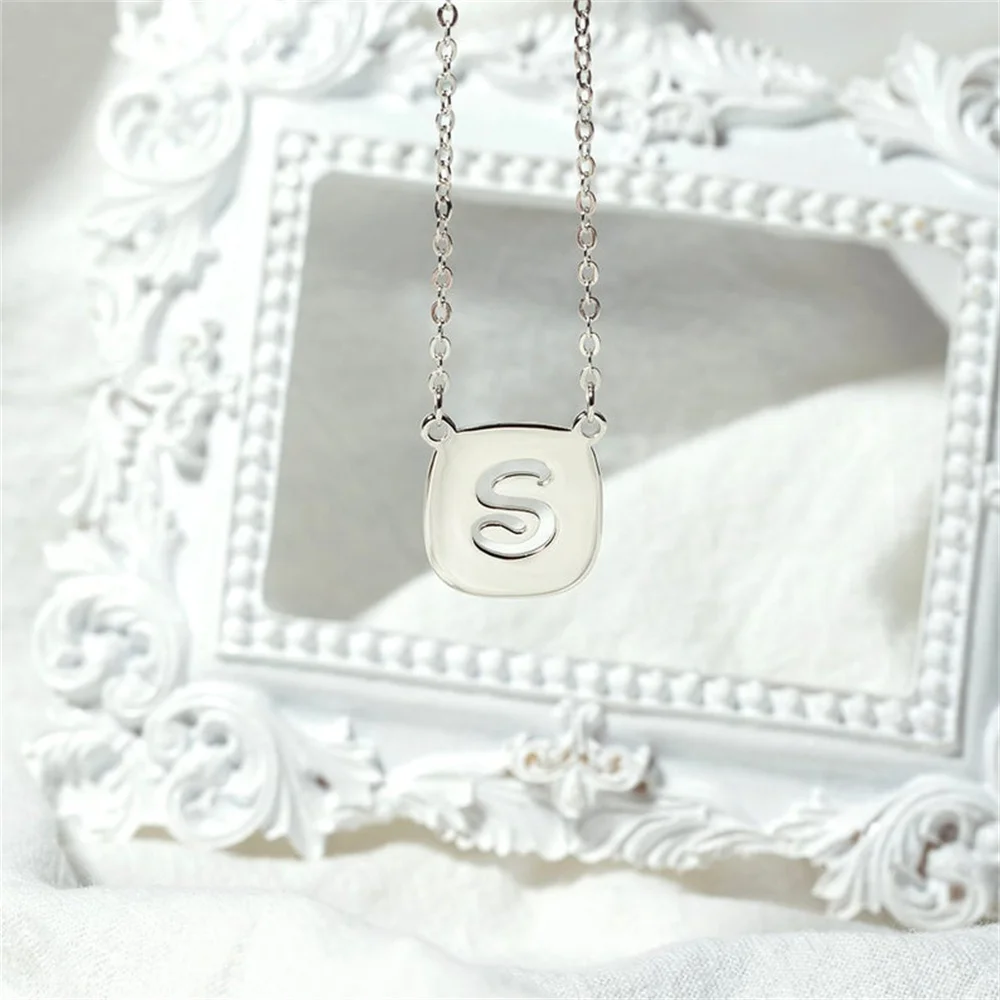 

Customized Initial Letter Women's Pendant Necklace Hollow Square Stainless Steel Women's Simple Pendant Necklace Jewelry