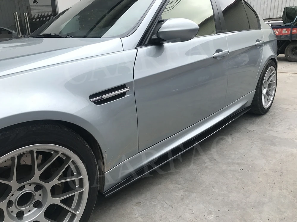 Карбоновые боковые юбки и облицовка багажника для BMW 3 серии E90 E92 E93 M3 2008-2013 года в стиле автомобиля.