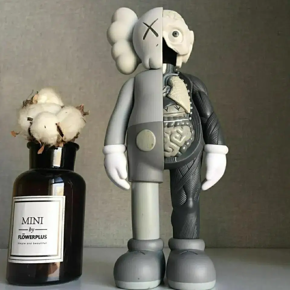 20cm KAWS Half Skull Body Semi-anatomical Anime Figures Cartoon Funny Sesame Street Model Dolls Trend Decoration For Gift Toys |