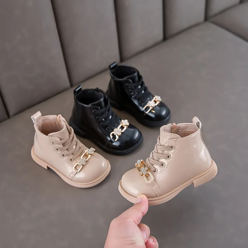 

Winter Baby Girls Velvet Short Boots Baby Soft Sole Leather Shoes Toddler Shoes Children's Shoes