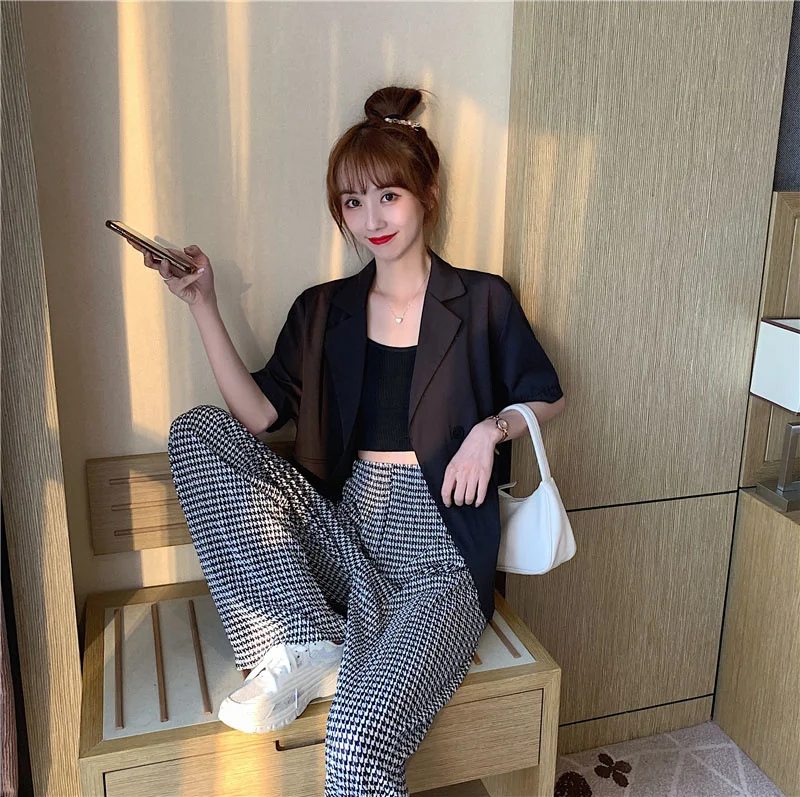 Женский черный костюм с коротким рукавом летнее тонкое красное пальто