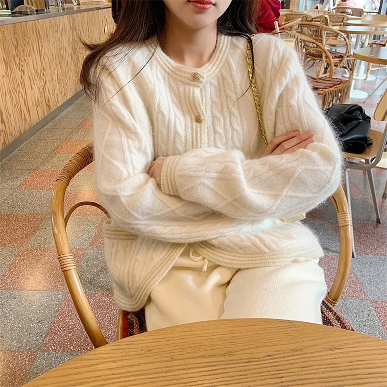 

2022 Oversize Women Sweaters Cardigan Autumn Vintage Loose Winter Sweater Knitted Women Cardigan Knit Button Maxi Clothing