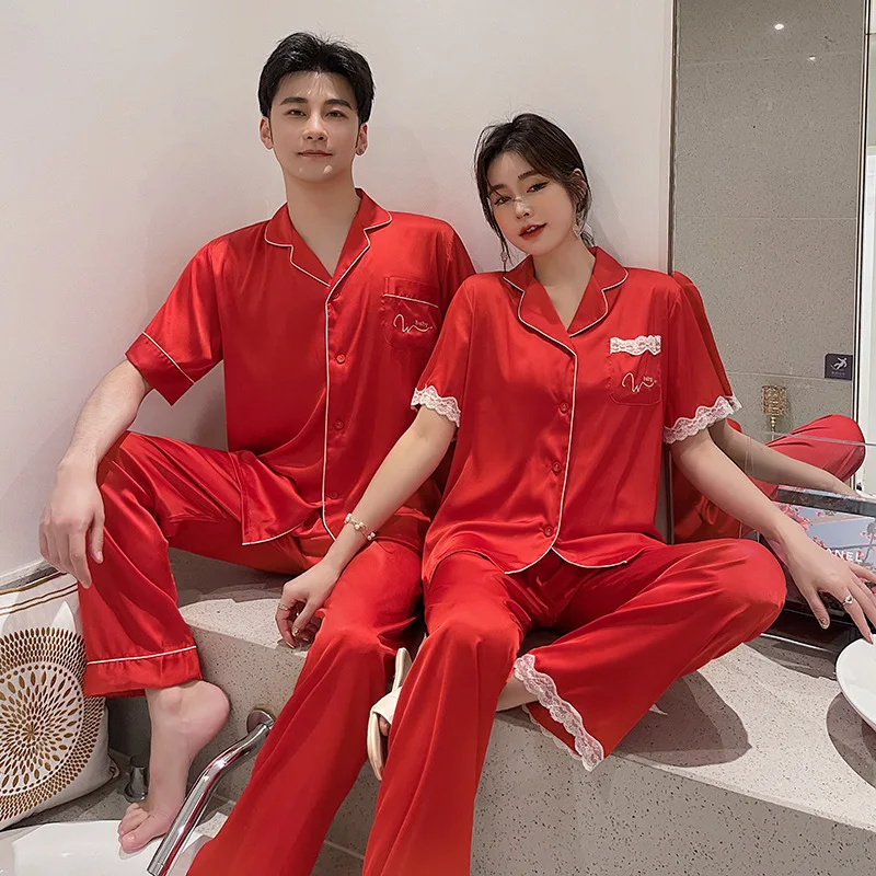 

Пижама женская атласная, на пуговицах, 2 шт.