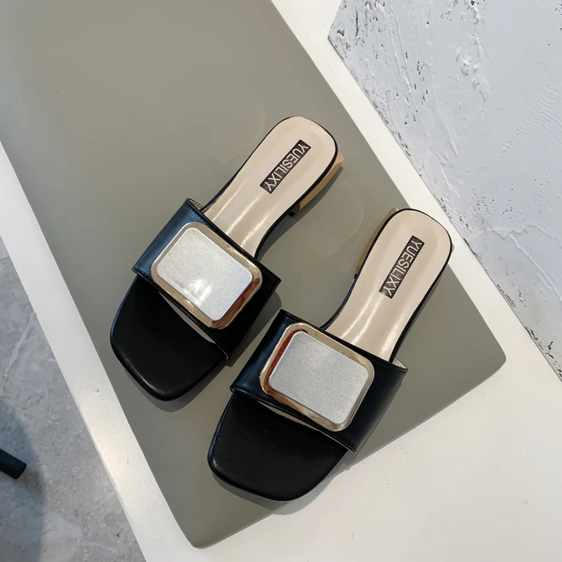 

Slippers Casual Female Shoes Summer Clogs Woman Rivet Slides Low Med Luxury 2021 Flat Beach Rubber Rome Fashion PU Fabric