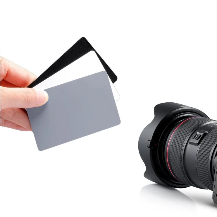 

3 in 1 White Black Grey Balance Cards 18 Degree Gray Card S Size with Neck Strap Photography Accessories for Digital Cameras