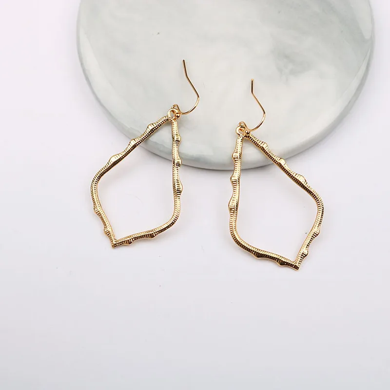 

Designer Frame Teardrop Earrings for Women Fashion Jewelry Painting Metal Water Drop Earrings Statement Earrings