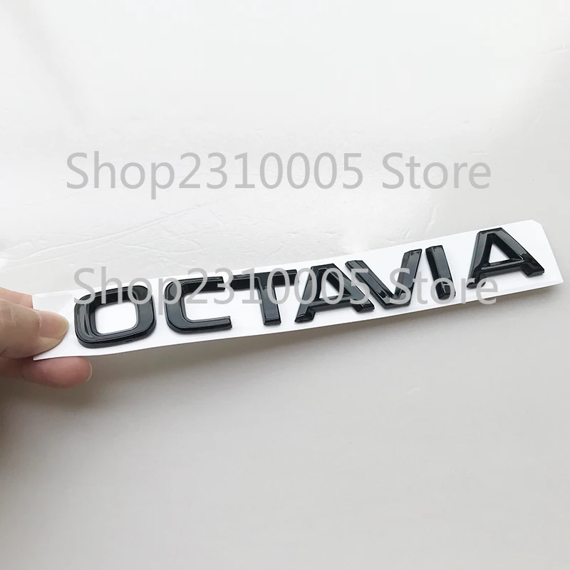 Глянцевая черная эмблема с буквами логотип для Skoda FABIA KAMIQ KAROQ KODIAQ OCTAVIA RAPID SUPERB YETI