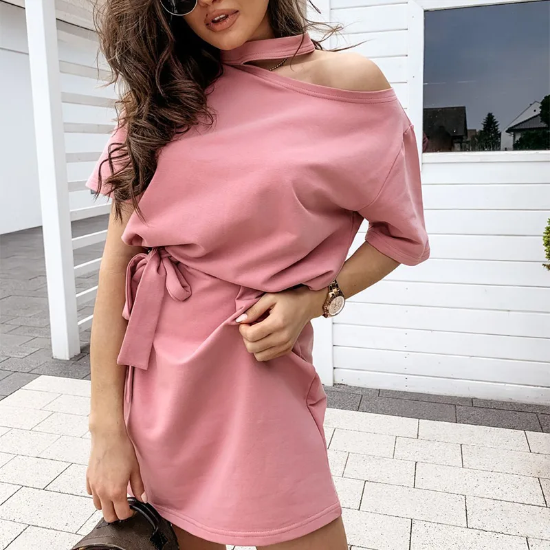 Женское мини-платье с открытыми плечами короткий рукав Холтер поясом женские