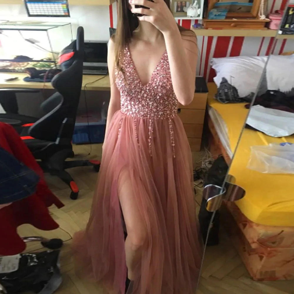 Женское блестящее бальное платье темно синего цвета розовое длинное вечернее