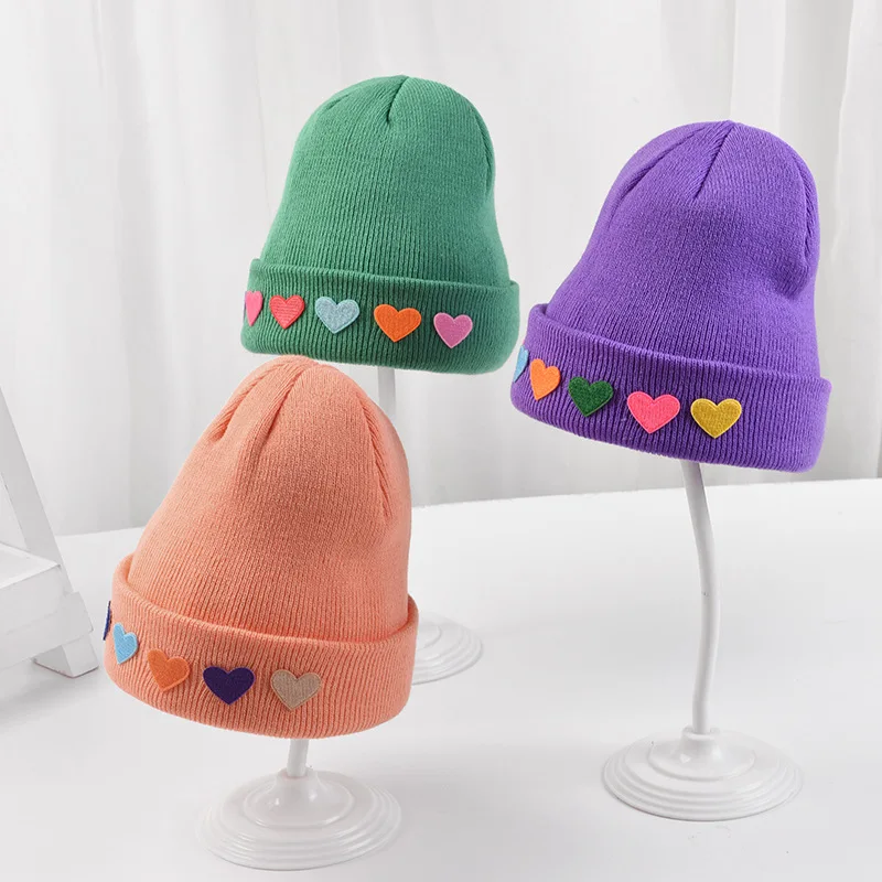 

New Autumn And Winter Hats For Girls And Boys Patch Love Woolen Hat Cute Japanese Peach Heart Warm Knitted Hat Bonnets Beanies