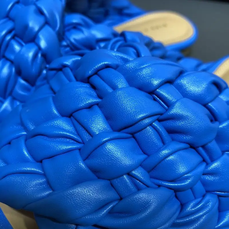 

2021 Summer New Style Bv Woven Cross Flat Sandals and Slippers Women Open-toed Super Thousand Korean Wear-resistant Ladiessandal