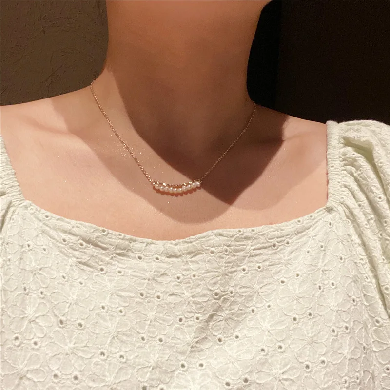 

French Style Vintage Natural Freshwater Pearl Necklace High Quality Simply Deign Women Jewelry Golden Chain Necklace