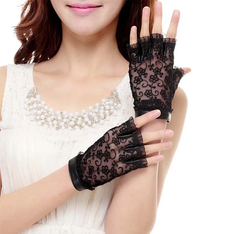 Lace Semi-Finger Leather Gloves Female Driving Sheepskin Locomotive Short Style Street Dance Women Gloves C022