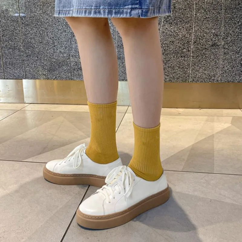 

KemeKiss 2021 High Quality Women Real Leather Flats Round Toe Cross Strap Cassual Shoes Solid Color Ladies Footwear Size 34-39