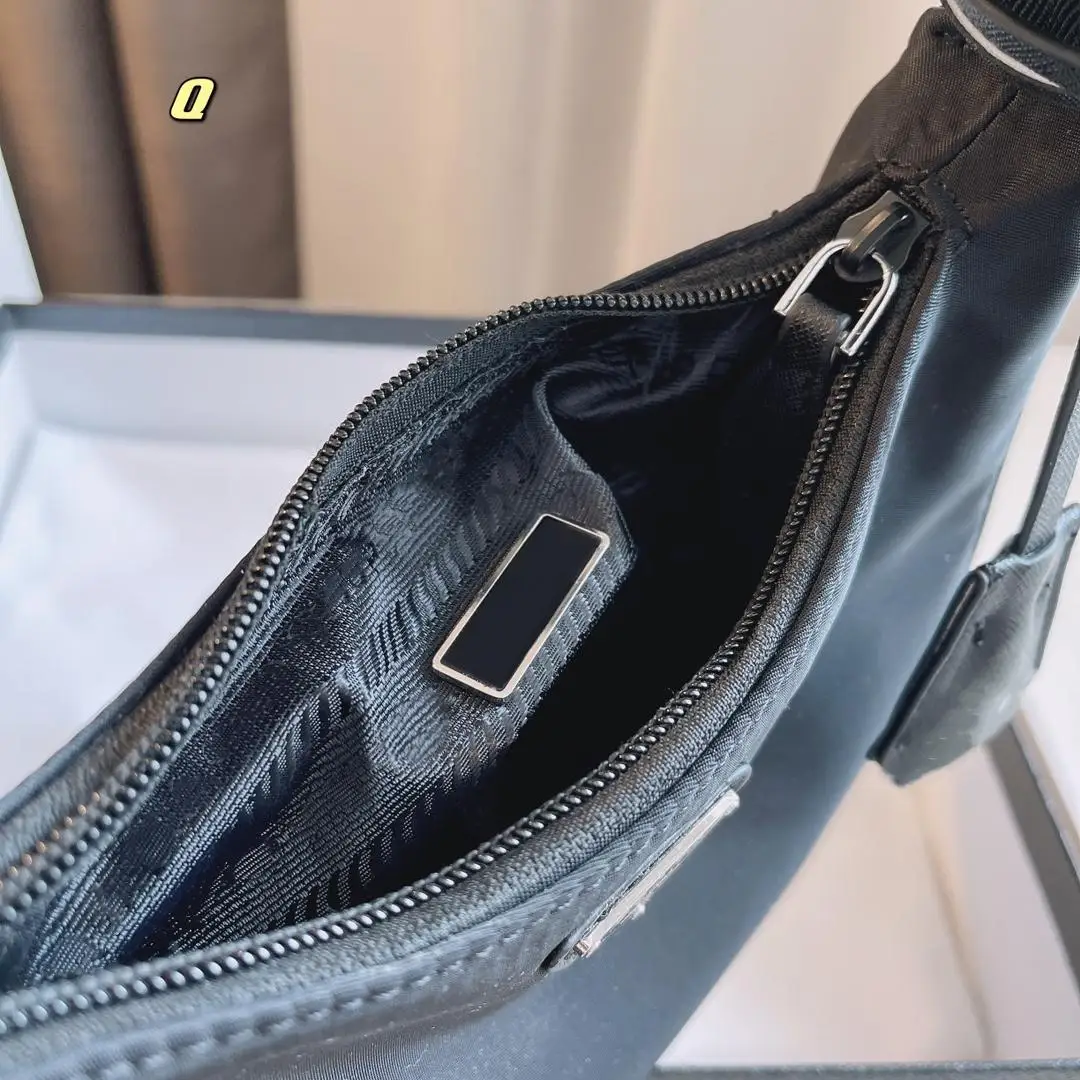 

Men's Women's Black Nylon Canvas handbag Underarm Bag hobo totes Fashion Leisure Waterproof Portable Travel Shopping cartable