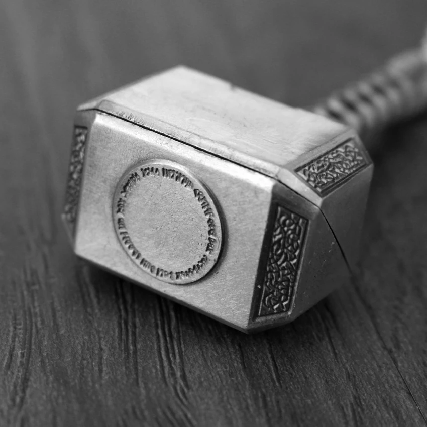 Marvel ожерелья Мстителей модные ювелирные изделия из фильма Loki Thor Hammer Подвески Raytheon оружие ожерелья для фанатов классный сувенир
