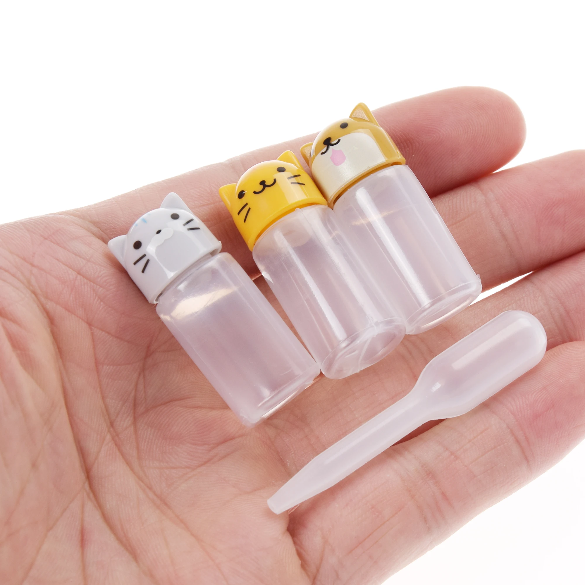 1 Набор мини-бутылочка для соуса |