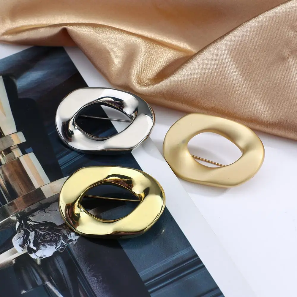 

Amorcome Trendy Small Size Metal Brooches Irregular Geometric Smooth Round Brooch Pin Fashion Dress Coat Accessories Jewelry