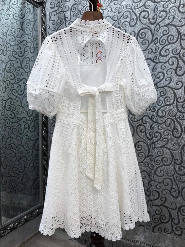 

Novia Party 2020 Autumn Style Women Stand Neck Sexy Back Bow Patchwork Puff Sleeve Slim Fit A-Line Lace Crochet Embroidery Dress