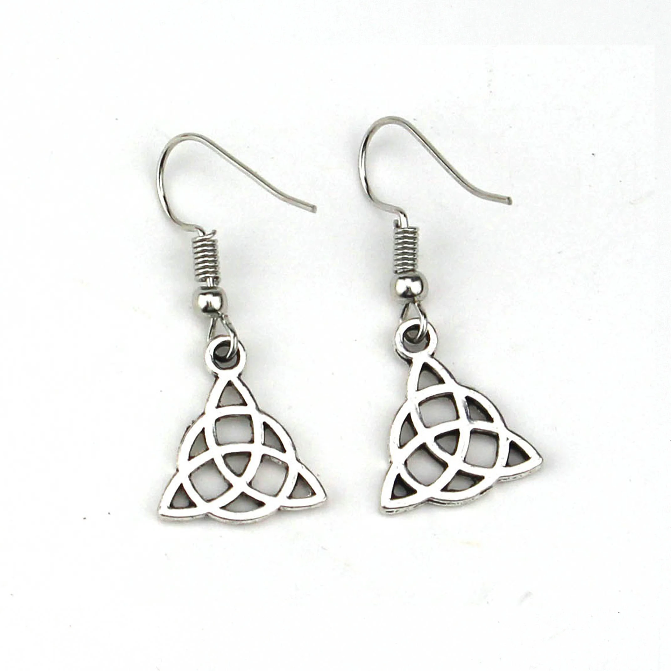 Trinity узлы серьги Triquetra ирландское треугольный Шарм Подвески простыня модное