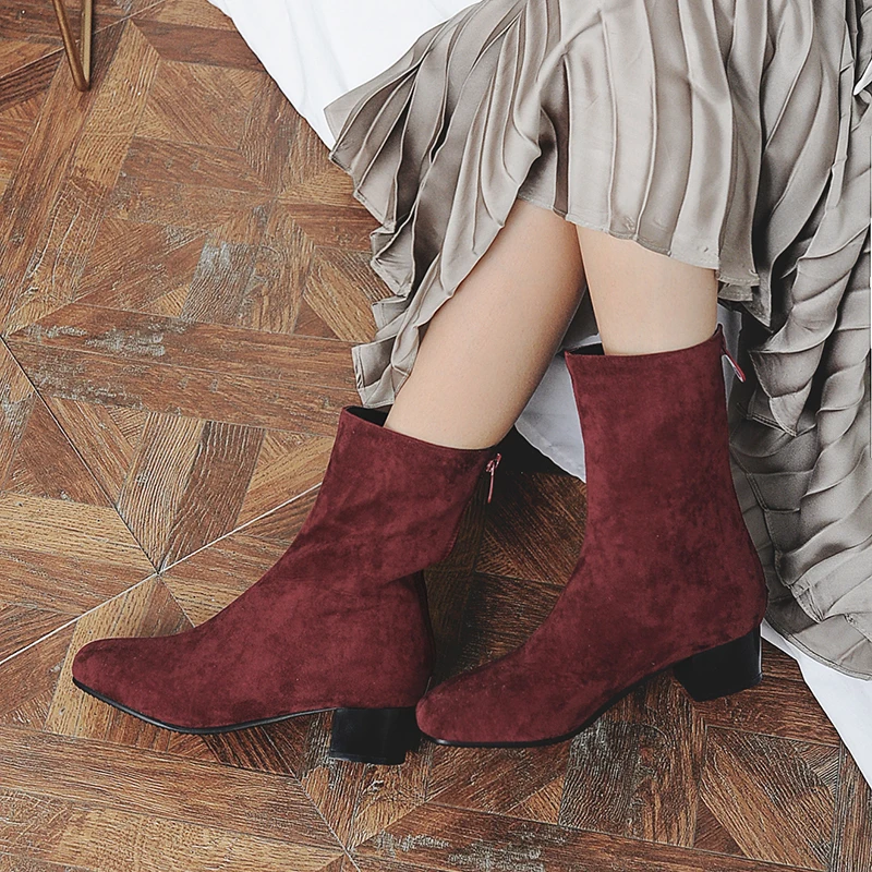 Новые полусапожки с квадратным носком в Корейском стиле большой размер 43 44 45 46 47