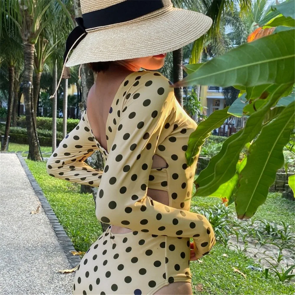 Женский цельный купальник в горошек с длинным рукавом купальный костюм пуш ап