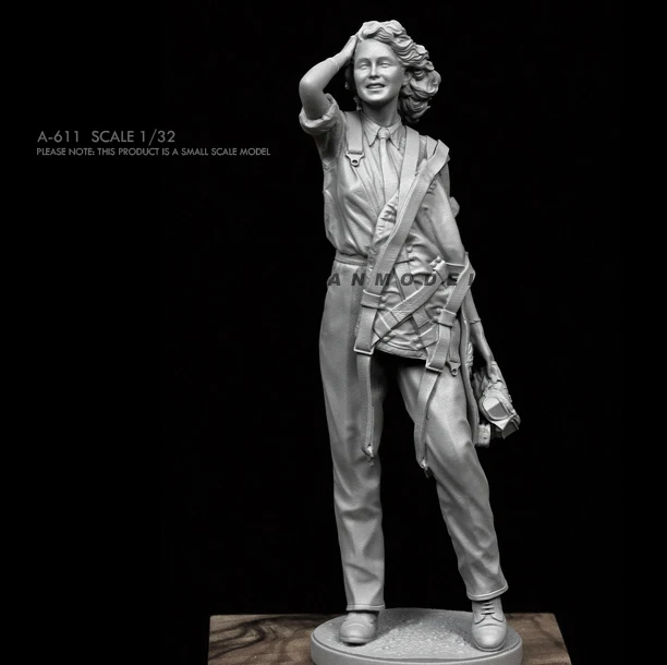 

1/32 Resin model kits figure colorless and self-assembled A-611