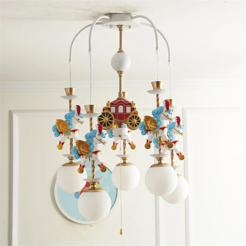 Скандинавский подвесной светильник Pegasus в виде мультяшных животных люстра