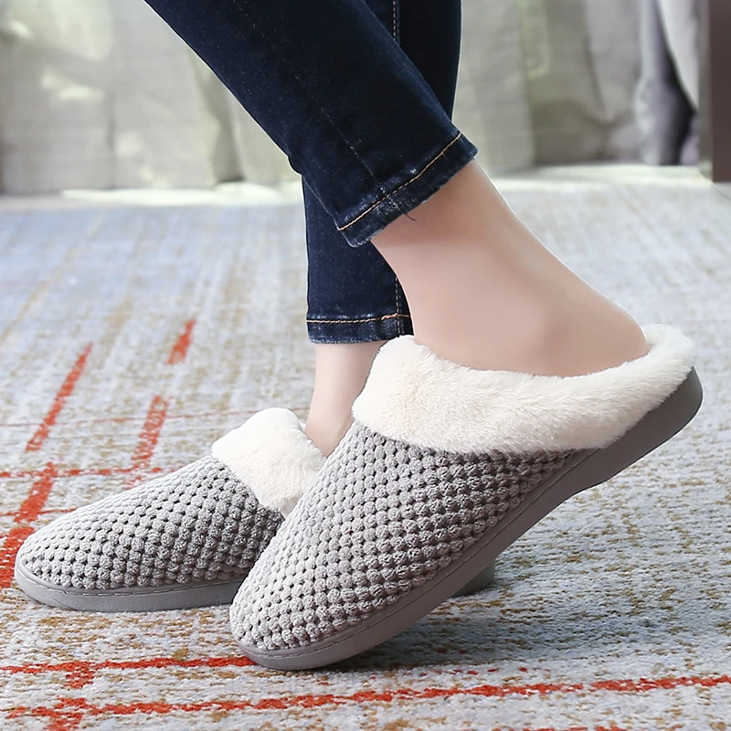 Домашние тапочки зимняя обувь женские меховые Вьетнамки унисекс теплые шлепанцы