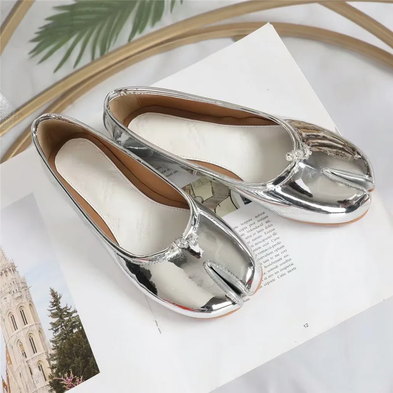 Женские пляжные туфли на низком каблуке удобные плоской подошве с раздельным