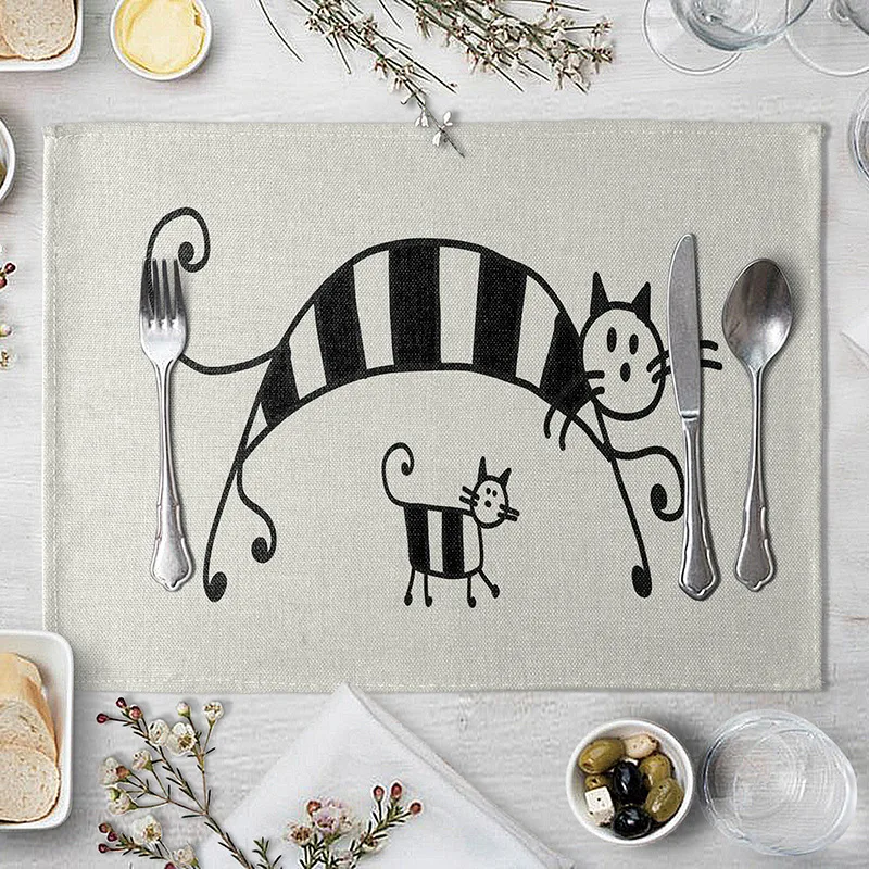 Подставка под столовую посуду с милым рисунком кошки черные и белые льняные