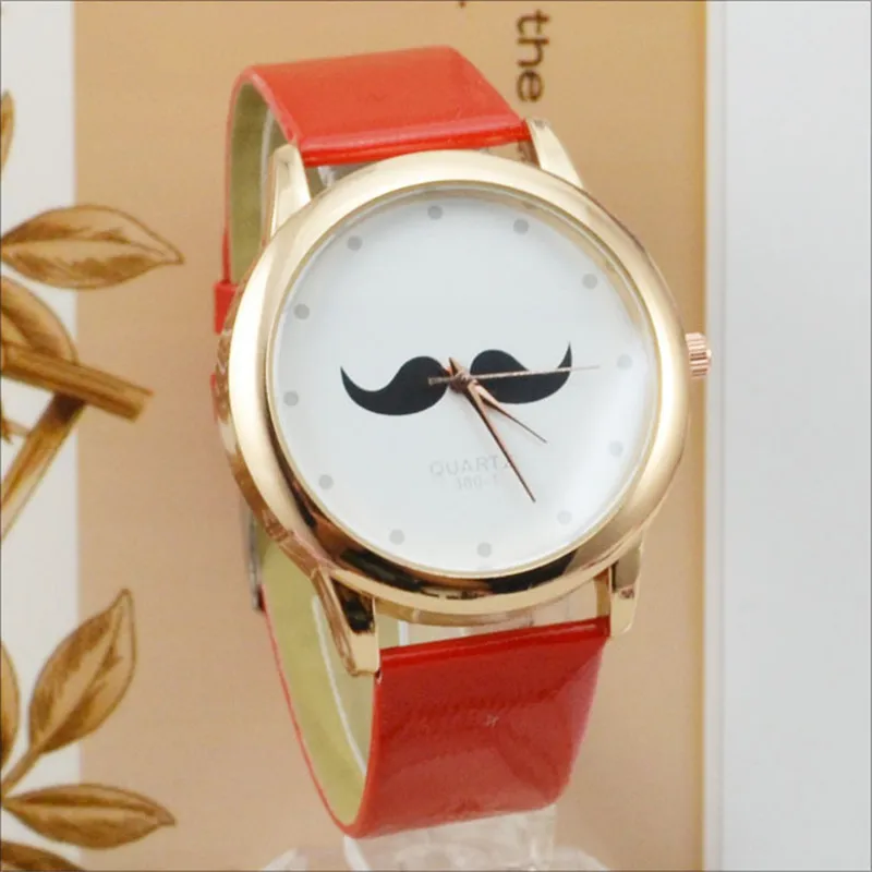 Часы женские кварцевые в британском стиле с кожаным ремешком | Наручные часы