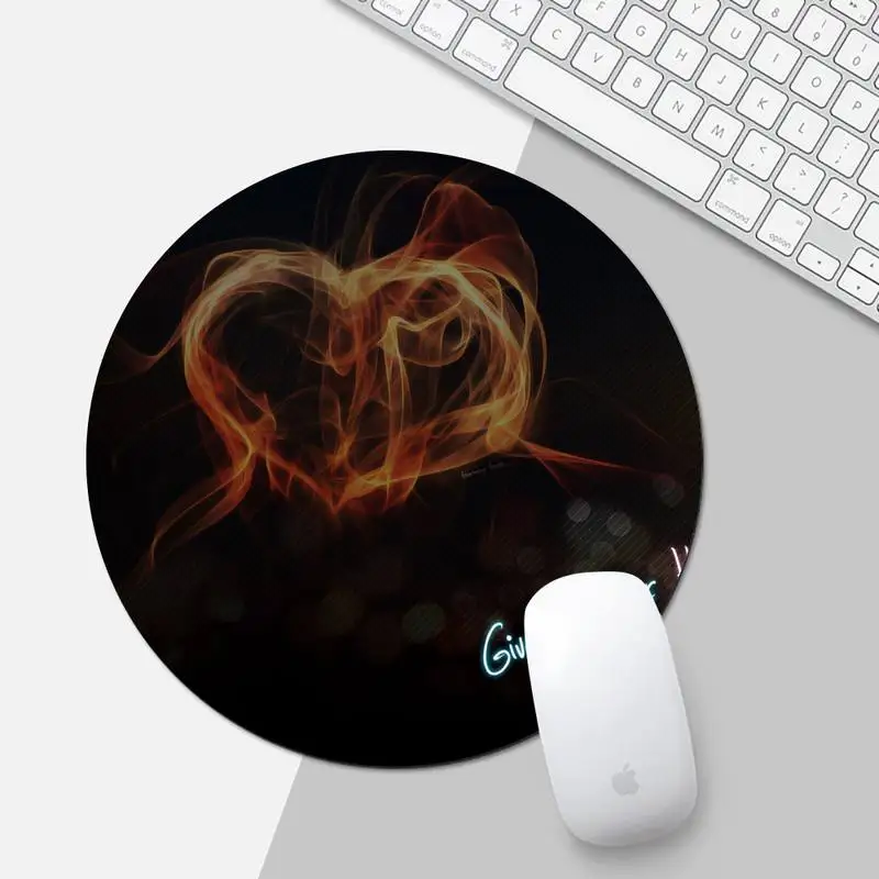 

Love heart Silicone large/small Pad to Mouse Game Round Non-slip Cushion