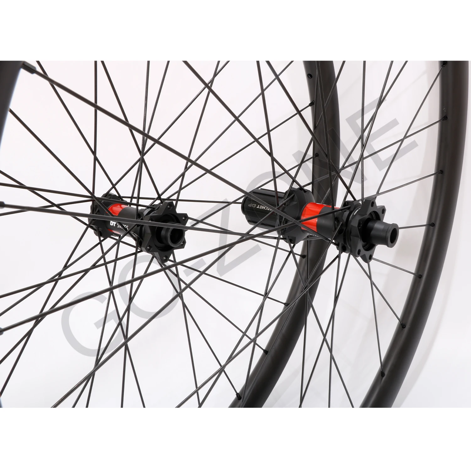 Карбоновая колесная пара MTB 29er Бескамерная система с храповым механизмом DT 240 EXP