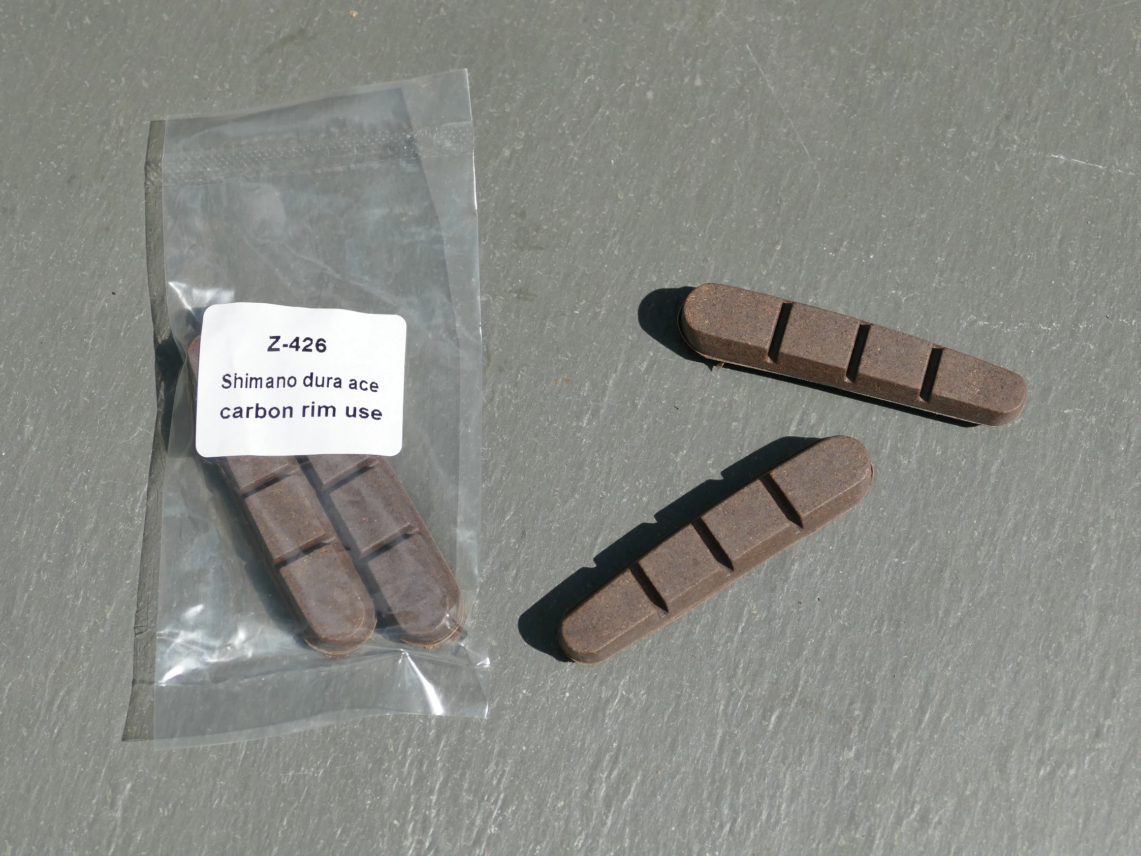 Оригинальные новые тормозные колодки для любой погоды карбоновых ободов