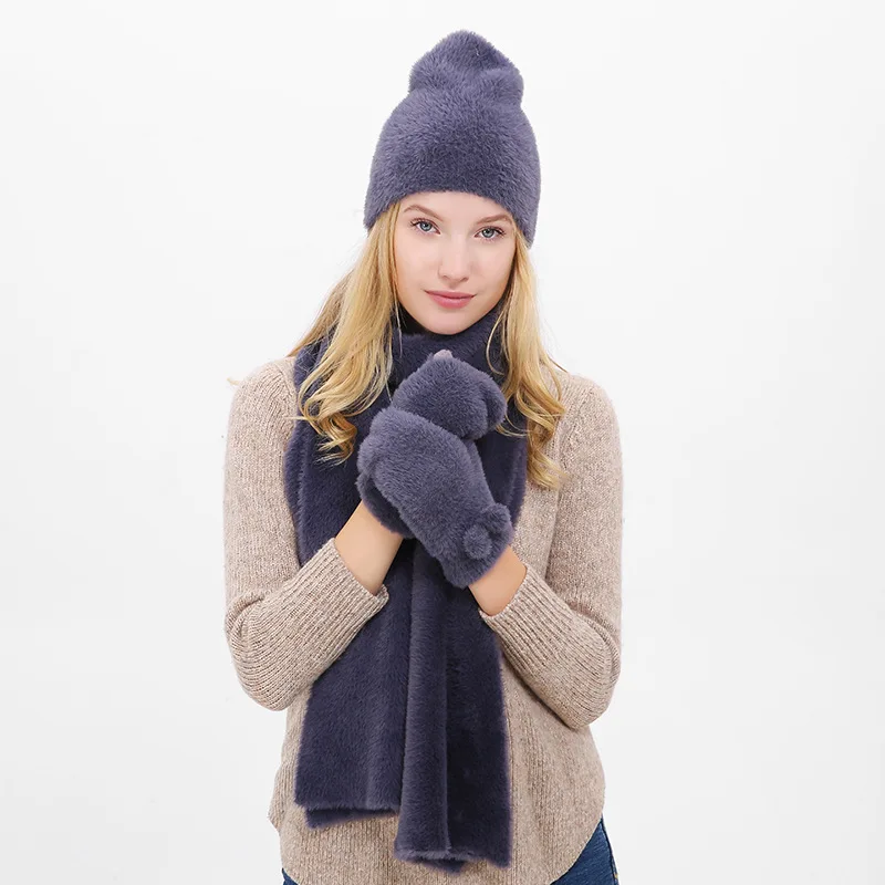 Женский длинный комплект из шапки и шарфа перчаток Hari классические плотные