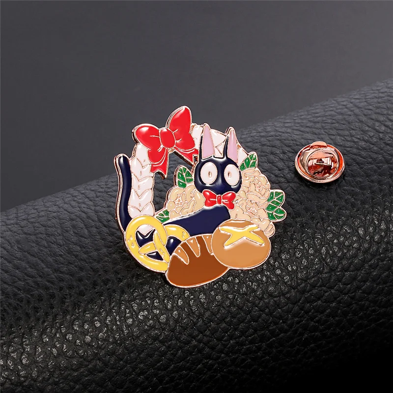 Kawaii Gigi The Baker Hard Enamel Pin Fashion Cartoons Animal Black Cat Brooch Badge Jewelry Miyazaki Hayaos Anime Fans Gift |