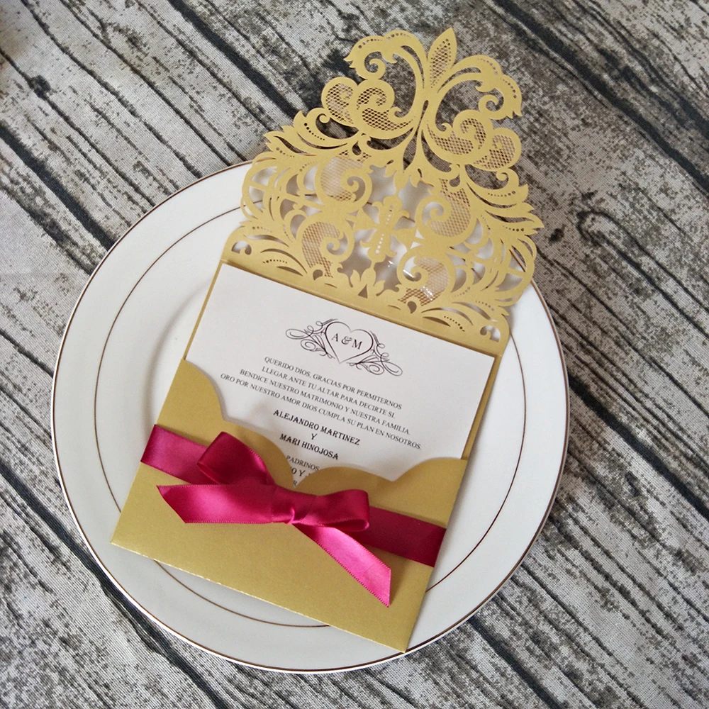 50pc Gold Shimmer Lace Wedding Invitations with Burgundy Ribbon Personalzied Print Laser Cut Quinceanera Invites | Дом и сад
