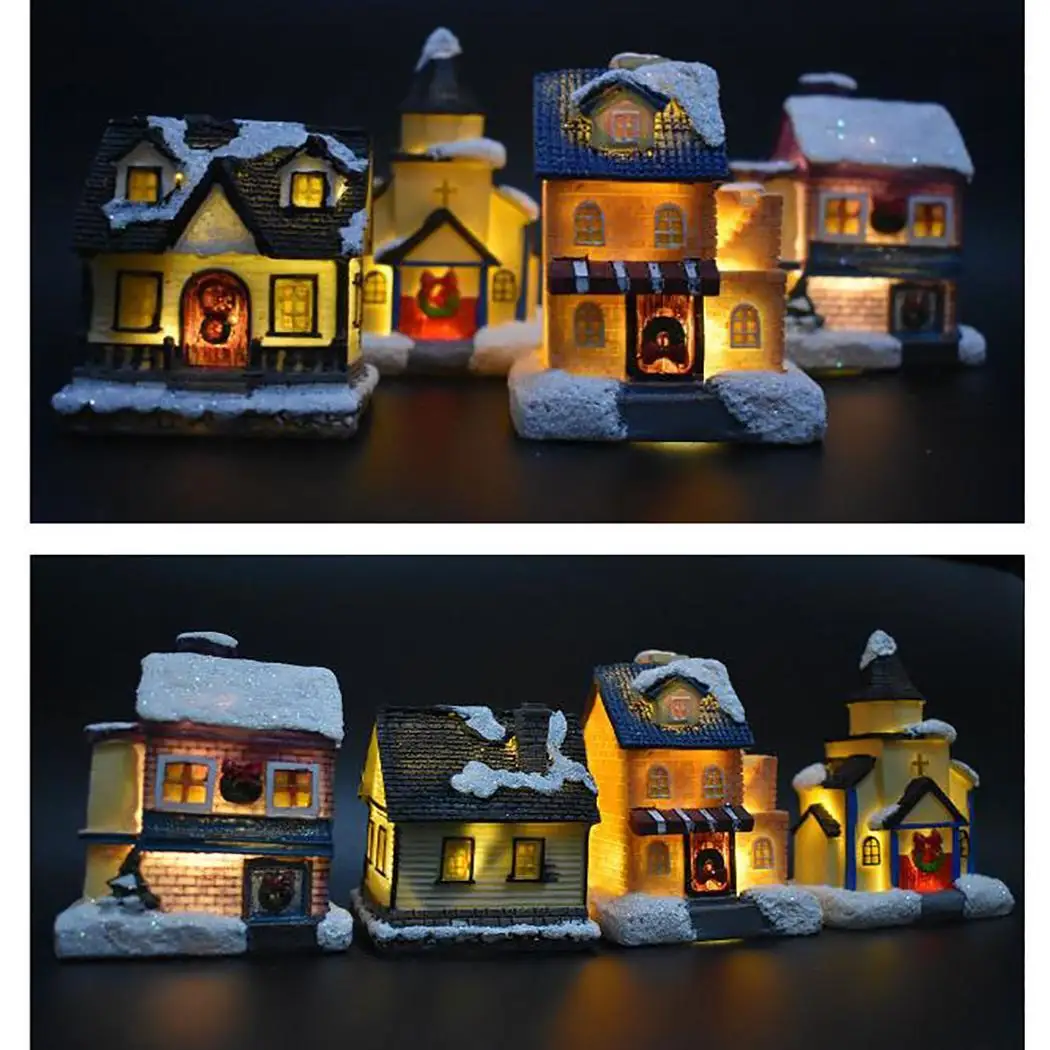 Модный симпатичный в форме домика со светлым рождественским домом как на