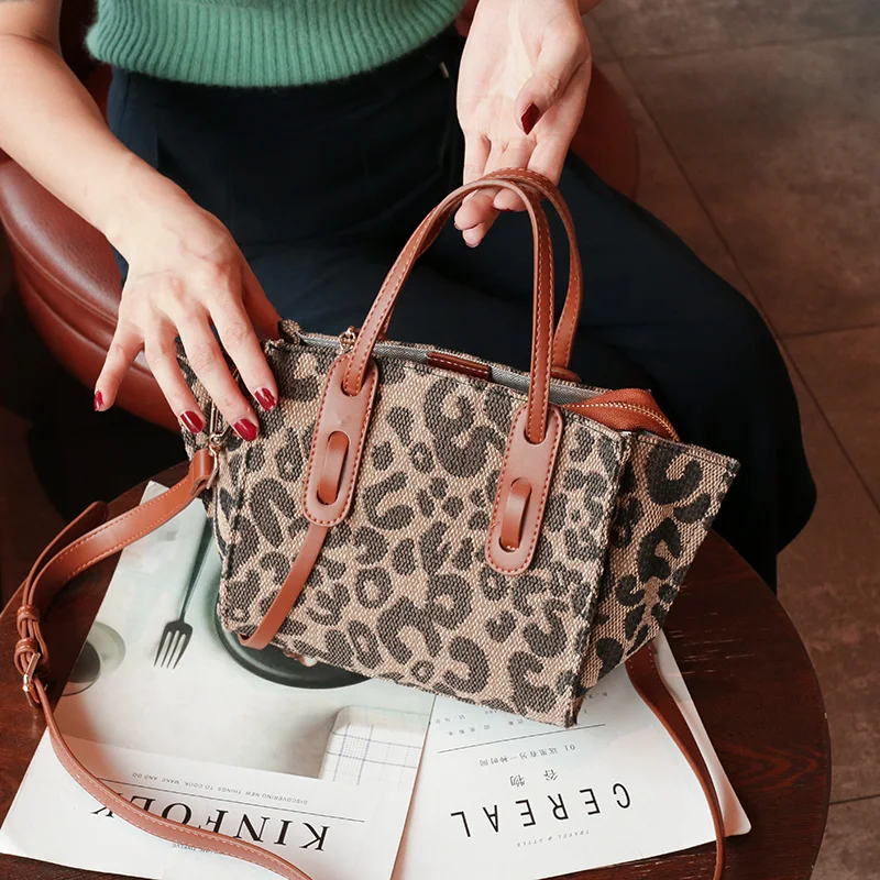 

Fancy Leopard Designer Bag Luxury Canvas Handbag New Shoulder Bolso Grande Mujer Crossbody Fashion Bolsa Feminina