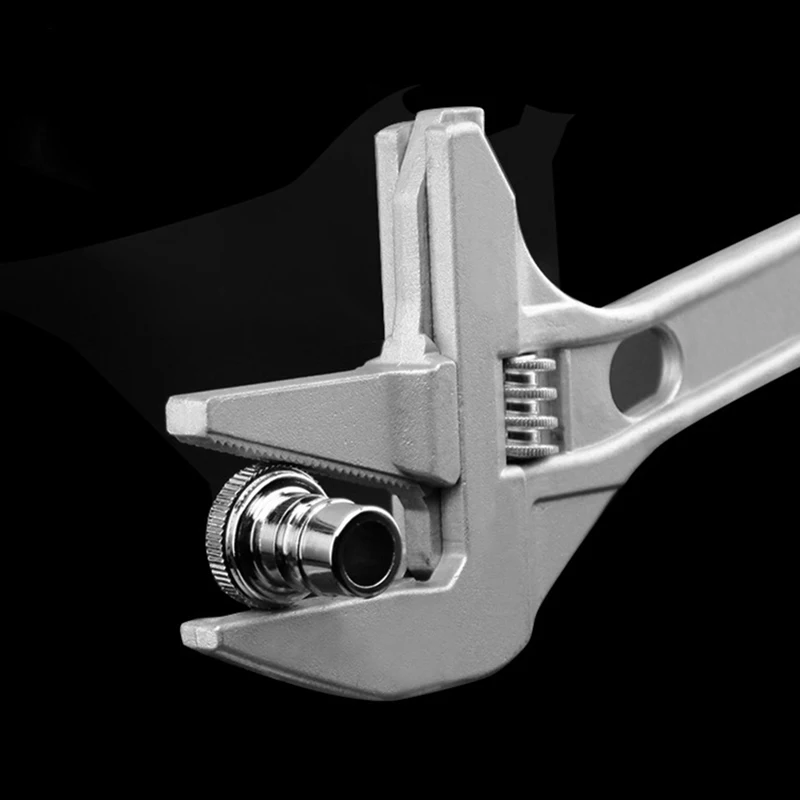 

Multi-function Short Handle Universal Wrench Large Opening Bathroom Pipe Wrench Adjustable Aluminum Alloy Repair Tool