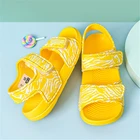 Детские сандалии, тапочки, летняя детская обувь, Кроксы, высококачественные прочные пляжные тапочки для дышащей дезодорирующей кожи, домашняя обувь