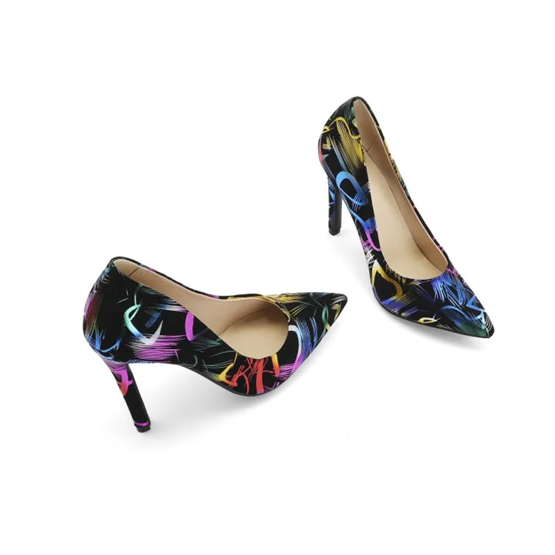 Europe and the United States black printed graffiti pointed high heels women's stiletto 11cm sexy large size single shoes women | Обувь