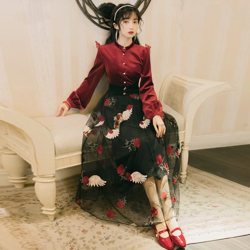 

COIGARSAM Embroidery Women Skirt New High Waist Mesh Skirts Black 7708