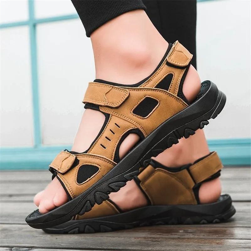 

Men's Soft Comfortable Summer Casual Sandals Fashion Classic Male Black Beach Shoes High Quality Outdoor Sports Wading Shoes