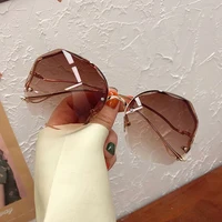 Брендовые женские солнцезащитные очки#5