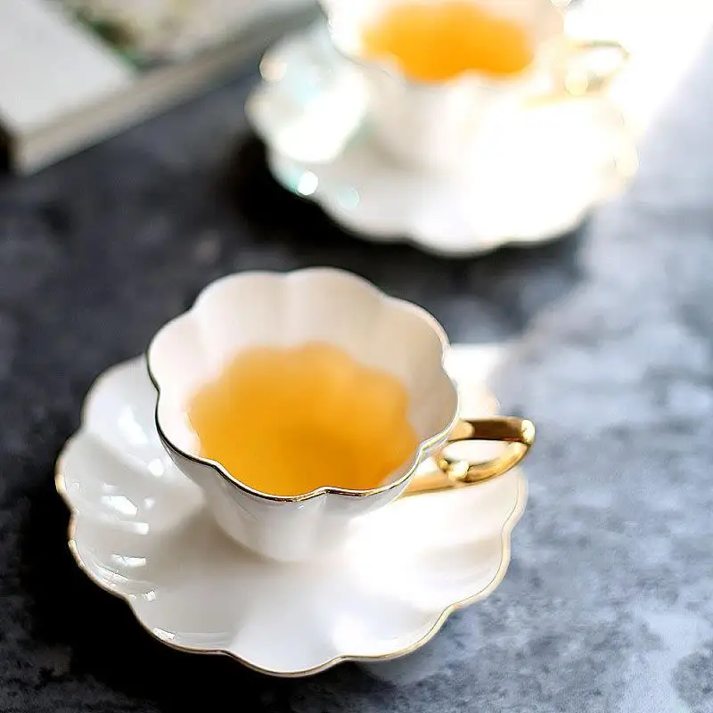 

Bone China Coffee Cup and Saucer White 180ml Black Tea Mug with Saucer High Grade Porcelain Teacups Party Cafe Drinkware